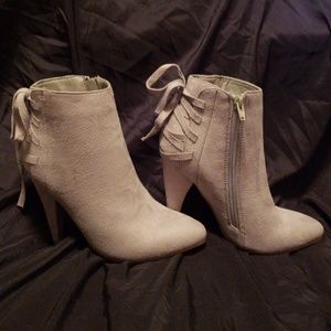 Isabella Rue Booties